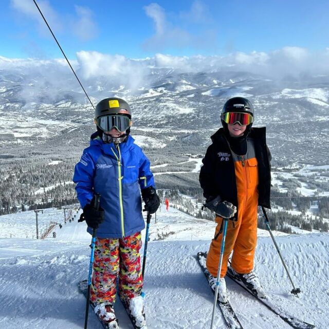 Hanging at the top of the world with the best teammates out there!

#mountainlife #skibreck #breckenridge #colorado #brecklife #exploresummit #summitcountyco #TeamBreck